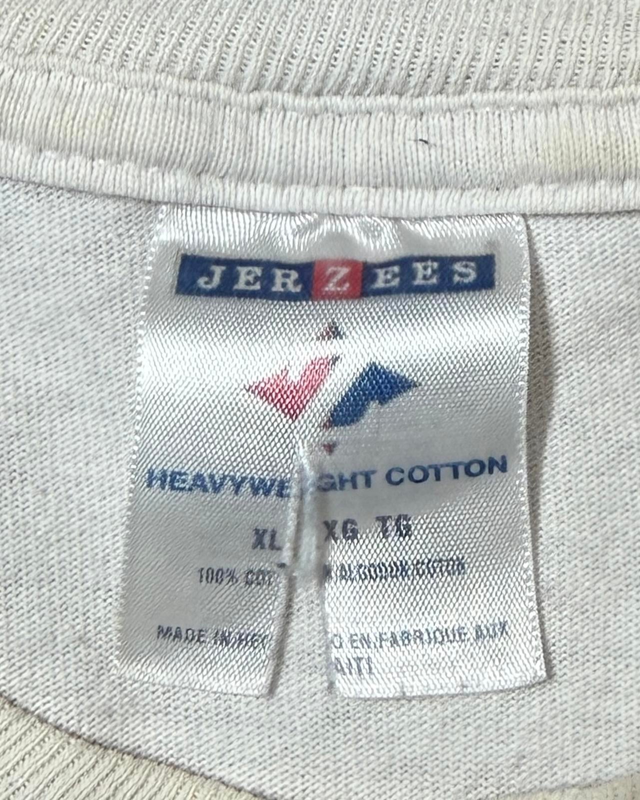 Vintage 2005 NASCAR T-shirt