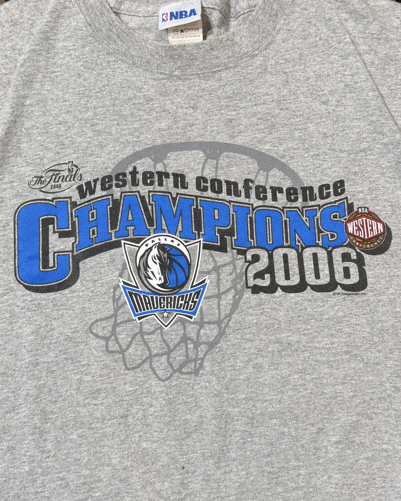 Vintage 2006 NBA Mavericks T-shirt