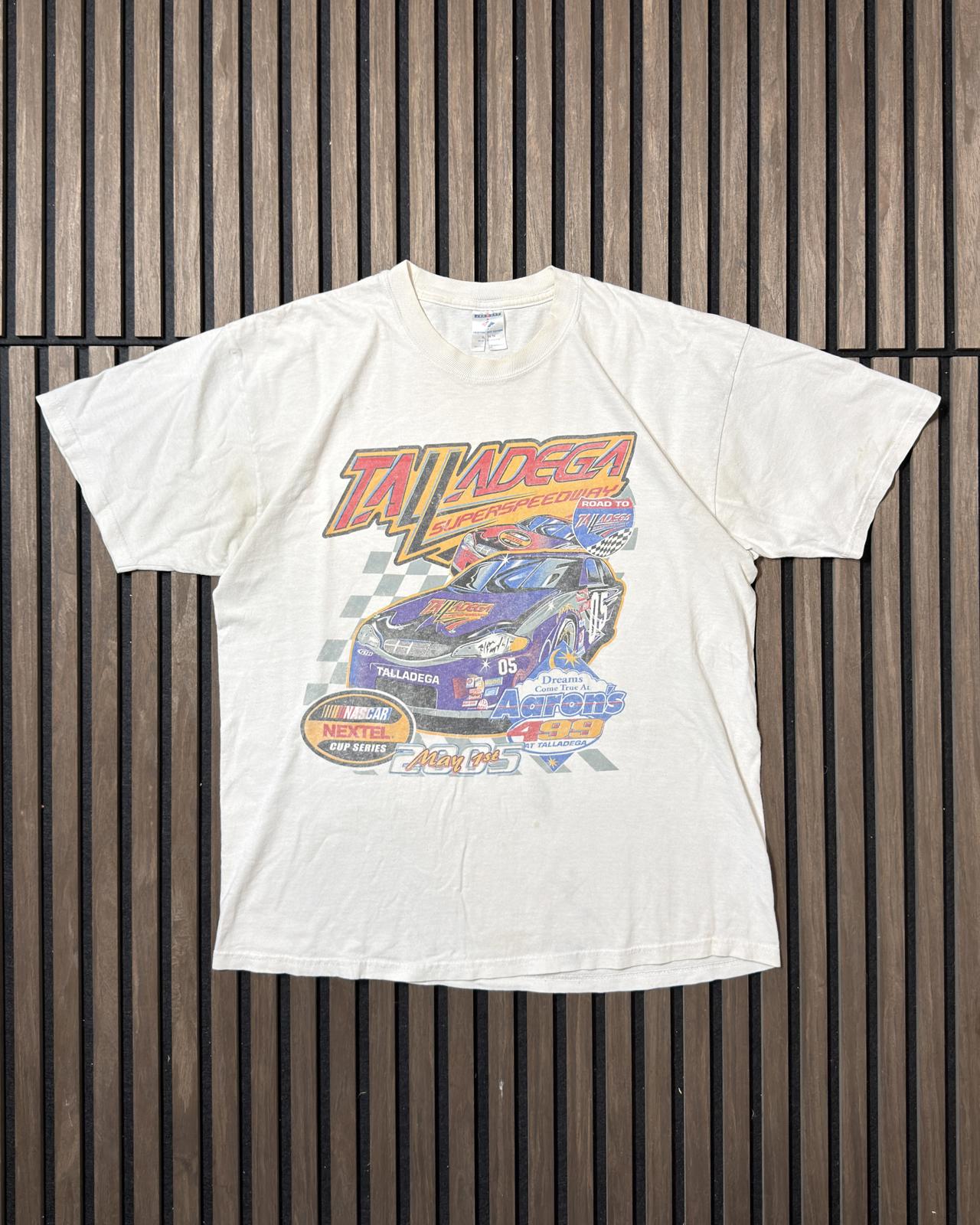 Vintage 2005 NASCAR T-shirt