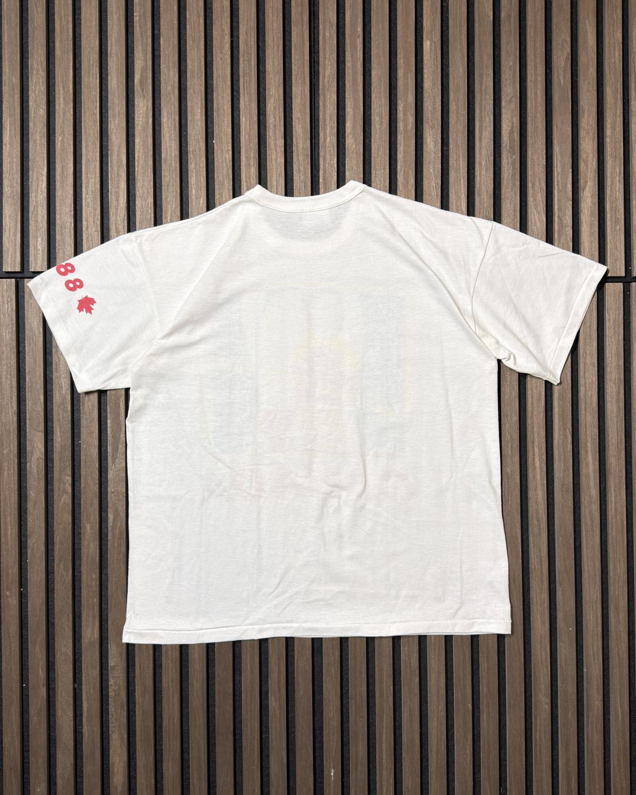 Vintage 1988 Canada swim team T-shirt